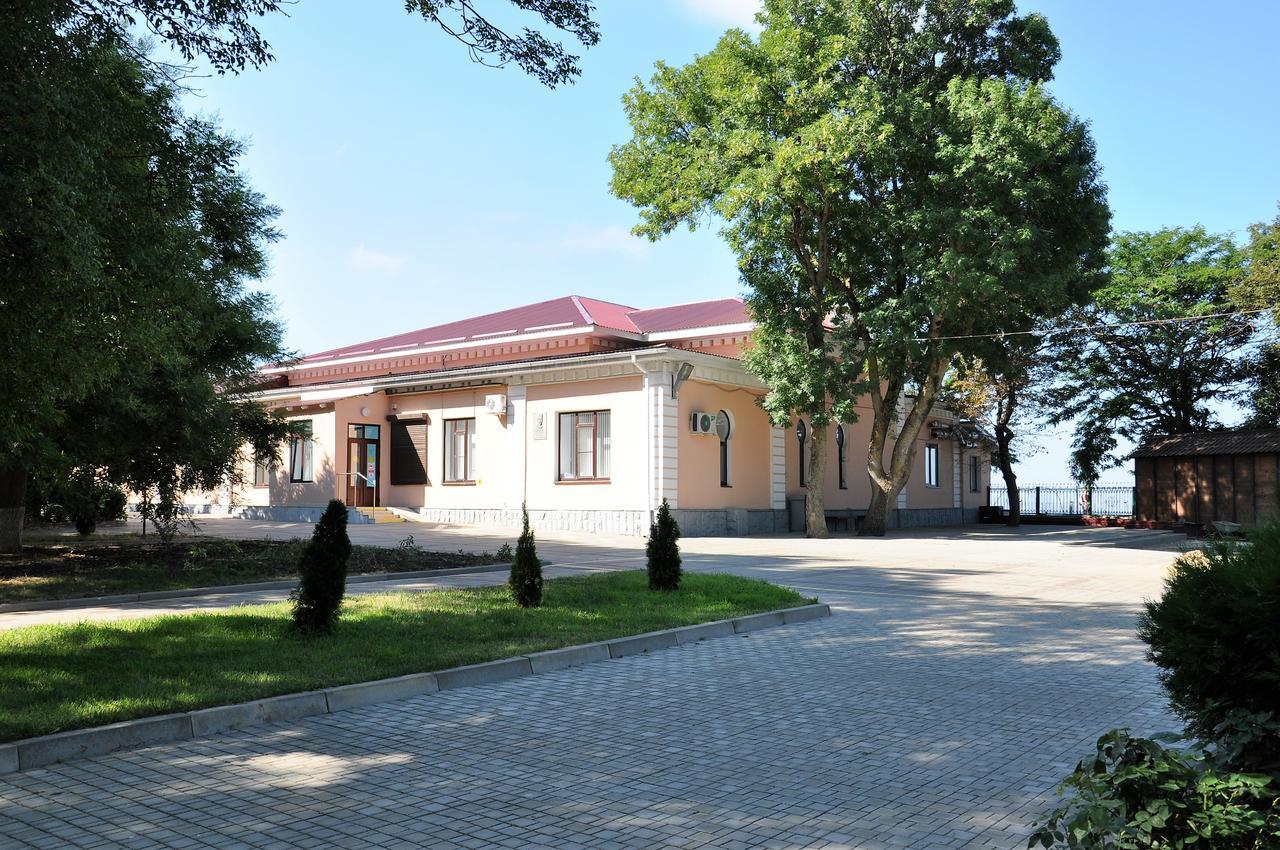 Bospor Hotel Anapa Exterior photo